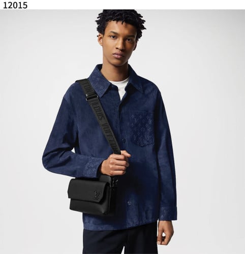 #루이비통 [Louis Vuitton] 수입프리미엄급 LV 패스트라인 메신저 신상 입고💢 #태그 #가방 #12015