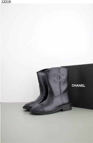 #샤넬 [Chanel] 하이 부츠 카프스킨 블랙 신상입고💢 #신발 #12219