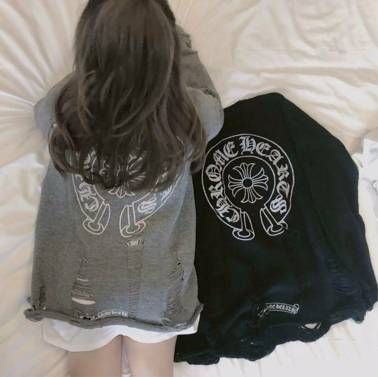 💕 크* 로고나염 데미지 니트