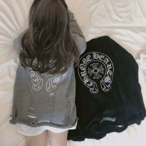 💕 크* 로고나염 데미지 니트