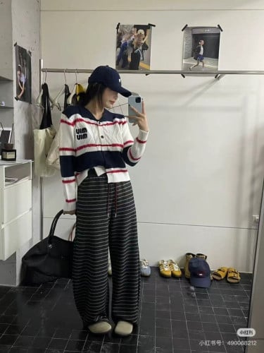 💕 미*** 카라 배색 가디건(두툼)