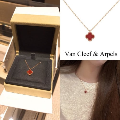 반클리프 빈티지 알함브라 펜던트