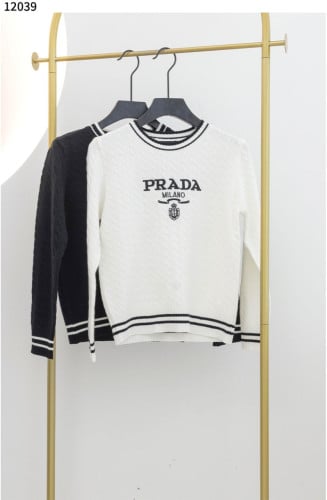 #프라다 [PRADA] 울 및 캐시미어 크루넥 스웨터 신상입고💢 #상의 #자켓 #12039