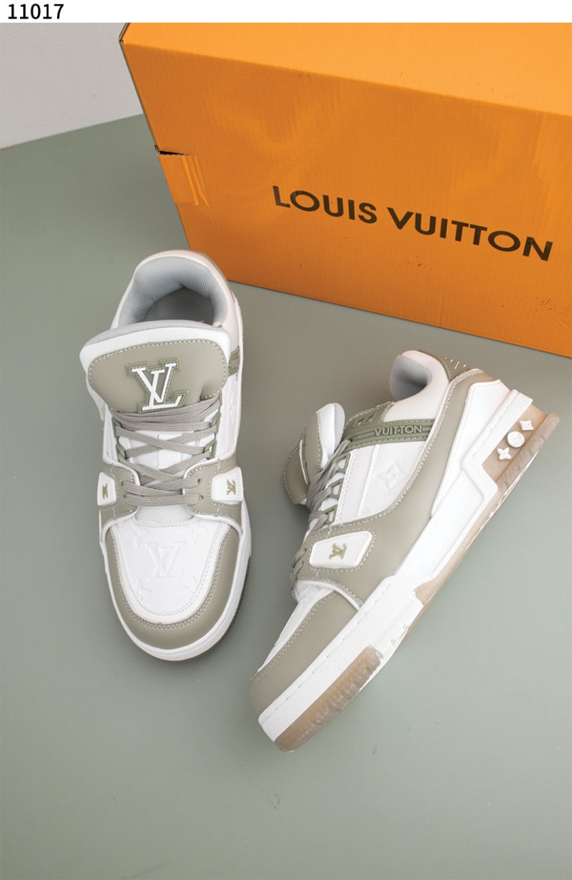 #루이비통 [Louis Vuitton] LV 트레이너 스니커즈 신상입고💢 #신발 #11017