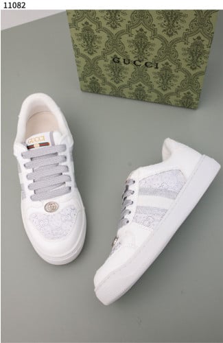 #구찌 [GUCCI] 구찌 레더 스크리너 여성 스니커즈 신상입고💢 #신발 #11082