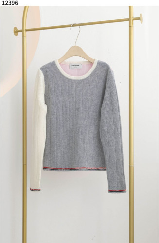 #톰브라운 [Thom Browne] 컬러 배색 라운드 스웨터 신상입고💢 #상의 #니트 #12396