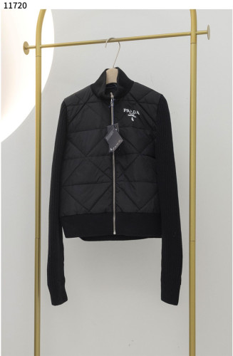 #프라다 [PRADA] 로고 하이넥 니트 패딩 가디건 신상입고💢 #상의 #자켓 #11720