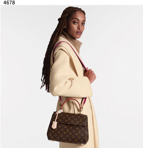 #루이비통 [LOUIS VUITTON] 수입프리미엄급 루이비통 클루니 BB 신상 입고💢 #태그 #가방 #4678