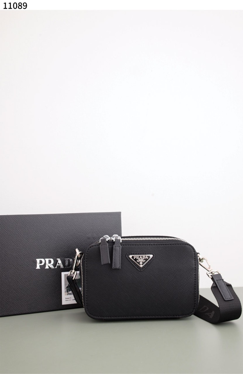 #프라다 [PRADA] 사피아노 가죽 프라다 브리크 백 신상입고💢 #가방 #11089