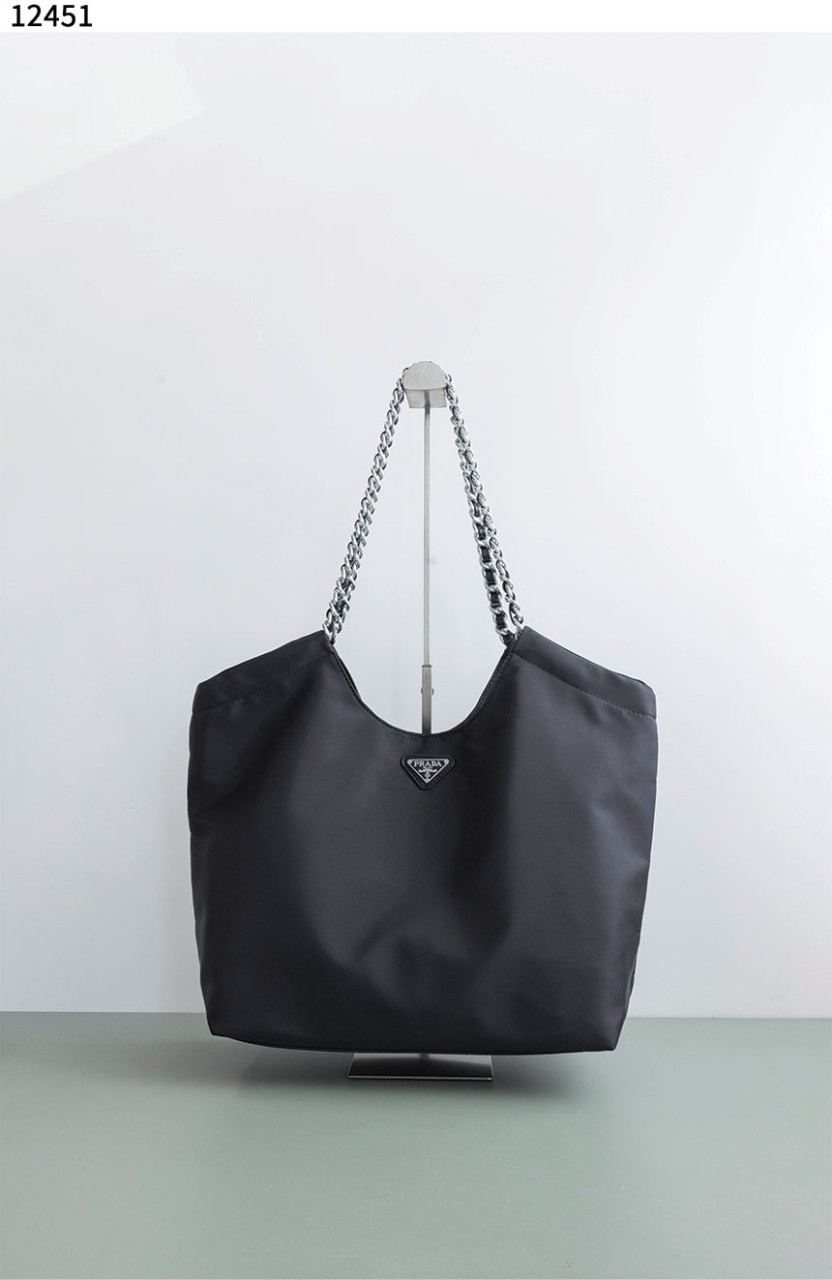 #프라다 [PRADA] 리나론 체인 빅 쇼퍼백 신상입고💢 #가방 #12451