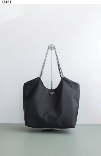 #프라다 [PRADA] 리나론 체인 빅 쇼퍼백 신상입고💢 #가방 #12451