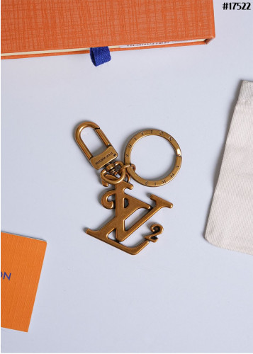 🔆 [LOUIS VUITTON] 루이비통 LV 파셋 백 참 & 키 홀더 🔆