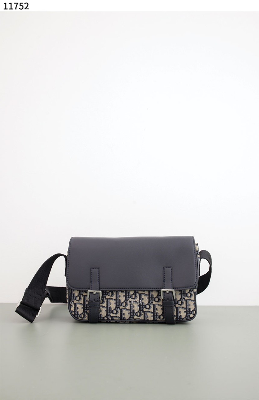 #디올 [Christian Dior] 메신져 숄더 크로스백 신상입고💢 #가방 #11752