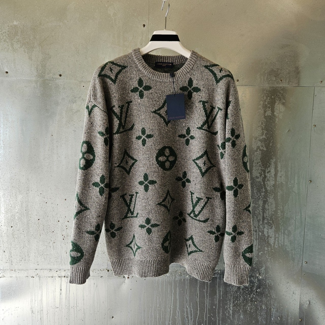 25 SS 루*비* 모노그램 울 니트