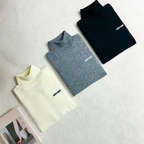  Miu Miu 인타샤 울 터틀넥