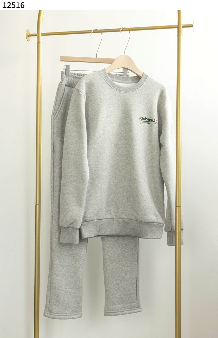 #발렌시아가 [BALENCIAGA] 웨이브로고 맨투맨 트레이닝 셋 신상입고💢 #세트 #12516