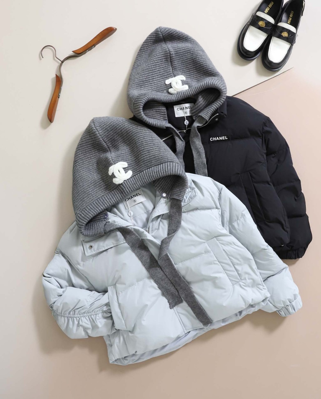 #샤넬 [ C*ANEL ] 수입 패커블 크롭 다운재킷 입고💢 #여성상의 #패딩자켓