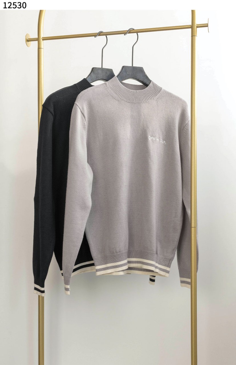 #디올 [Christian Dior] 자수 로고 알파카 울 스웨터 신상입고💢 #상의 #니트 #12530