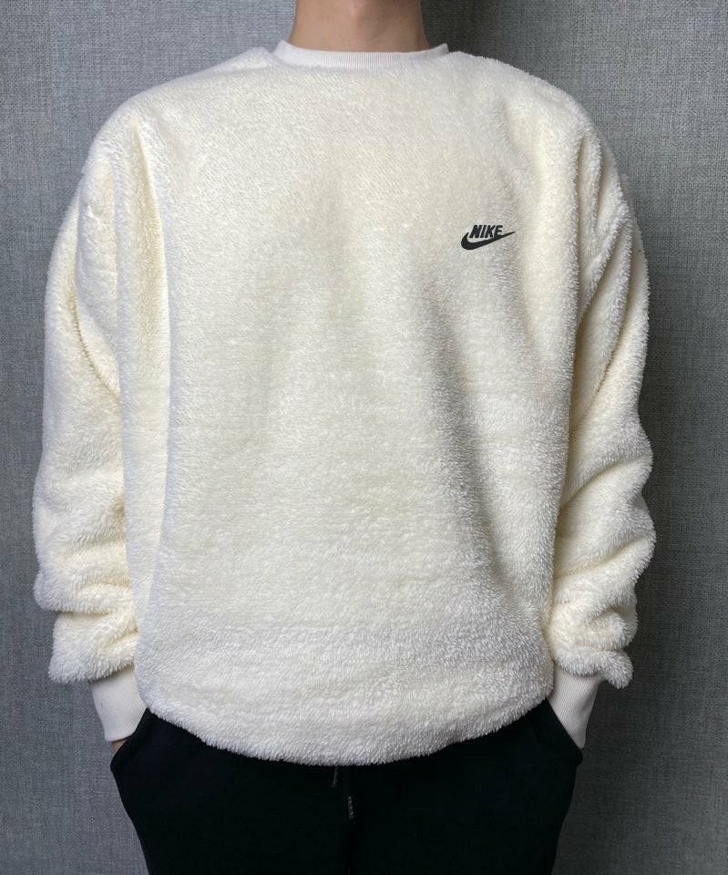 💕 나** 양털 자수로고 맨투맨