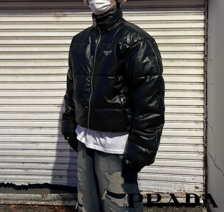 💕 프** 삼각로고 리나일레더 패딩