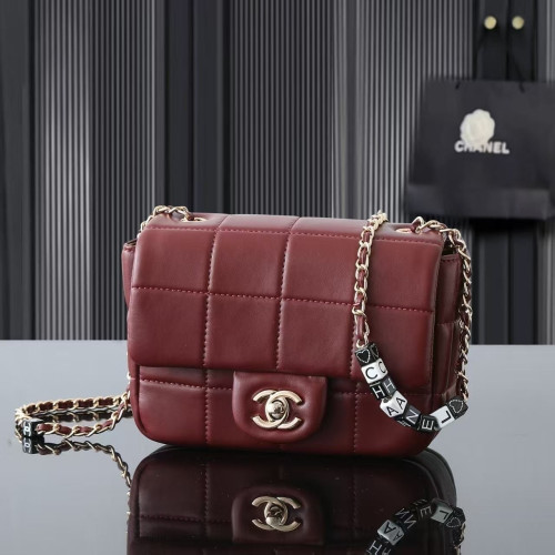 💕 샤* 큐브 체인 플랩백