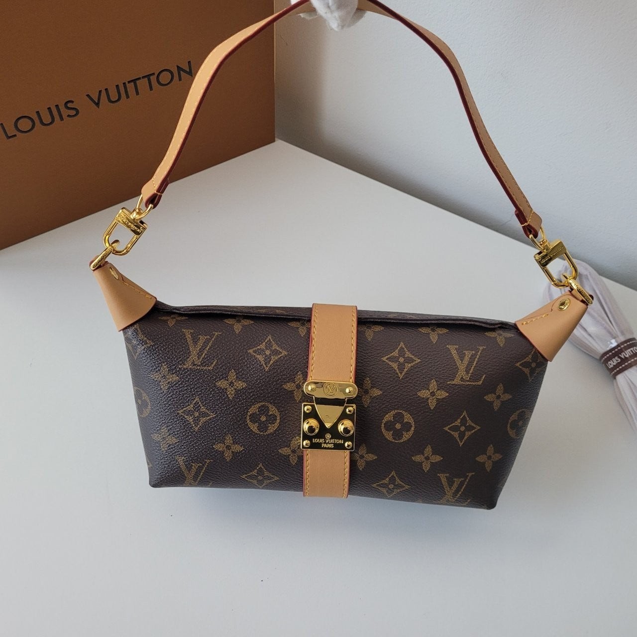 💕 루* 포쉐트 미아 M26191