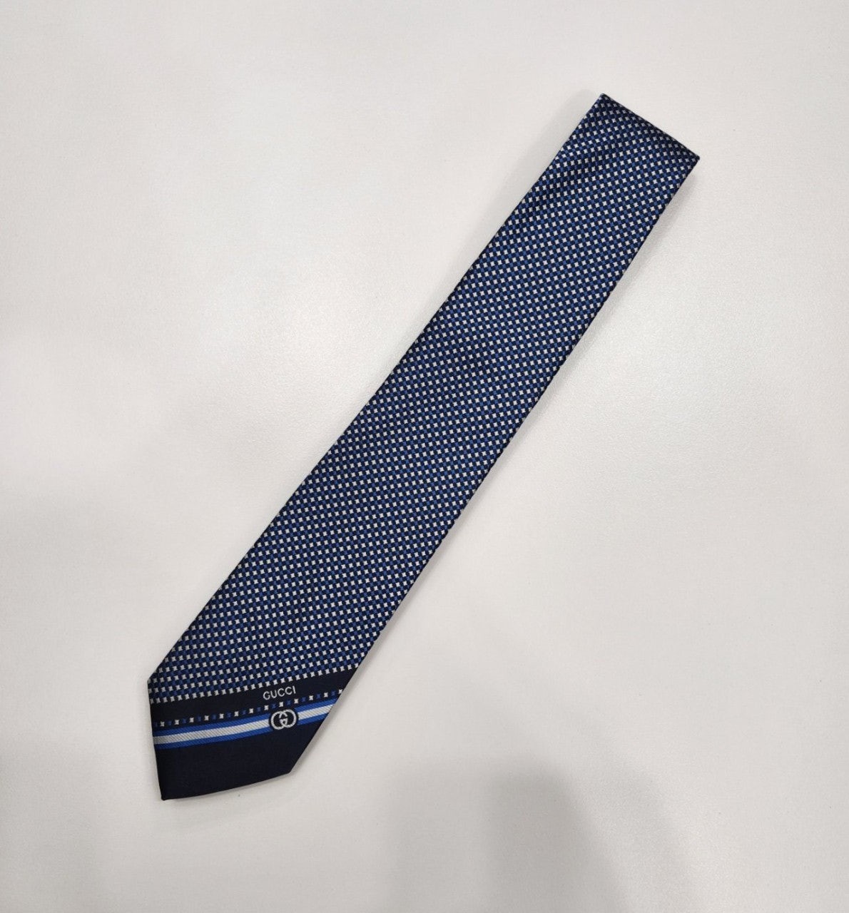 💕 구* 인터로킹 G 사선로고 실크 넥타이
