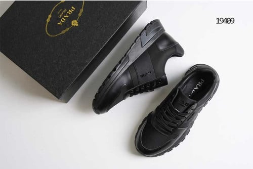 🔆 [PRADA] 프라다 이니셜로고 블랙 로우탑 스니커즈 🔆