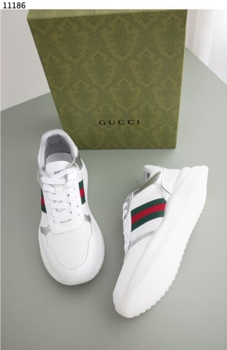 #구찌 [GUCCI] 구찌 웹 화이트 스니커즈 신상입고💢 #신발 #11186