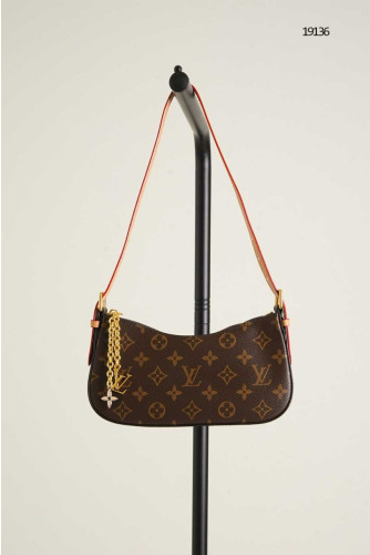 🔆 [Louis Vuitton] 루이비통 포쉐트 LV 블룸 모노그램🔆