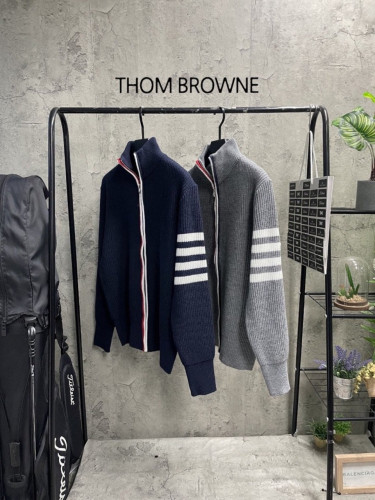 TB 4선 집업니트