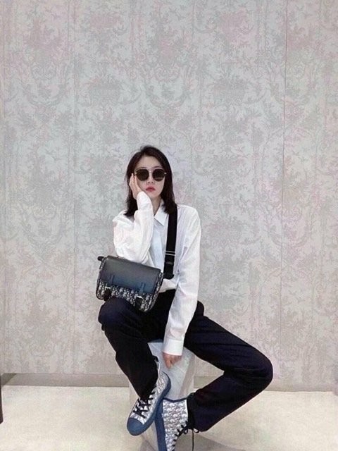 🤴🏻 #디올  (D*or) 메신져 숄더 크로스백🤴🏻