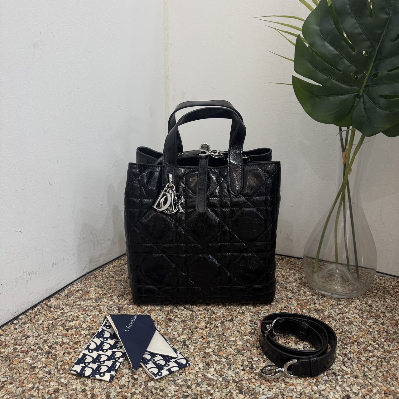 🤴🏻 #디올  뚜주흐 나노 버티컬 토트백🤴🏻신상입고🤴🏻