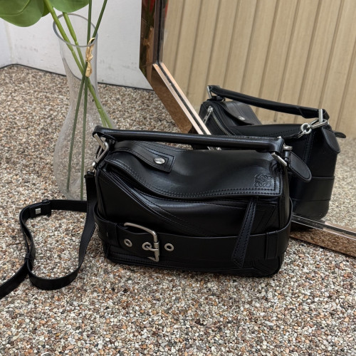 🤴🏻  #로에베 버블 바이커백🤴🏻