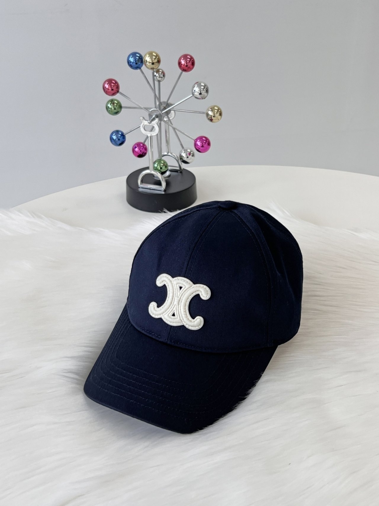 #Q #셀린느 트리오페 볼캡