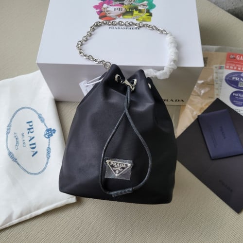 #프라다 체인 복조리백