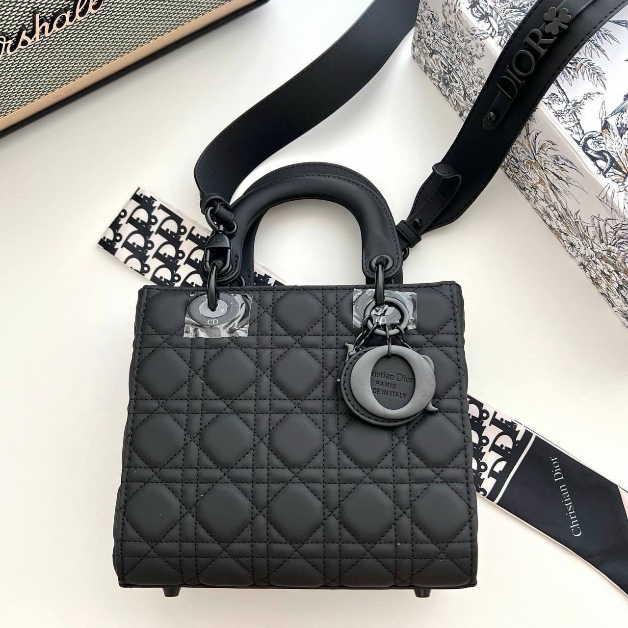 #A #디올 레이디백 올검