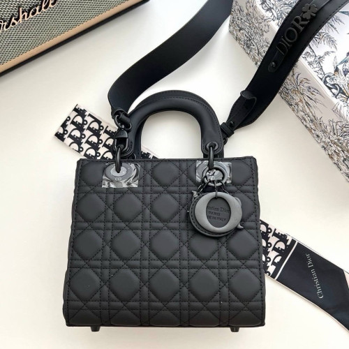 #A #디올 레이디백 올검