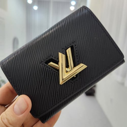 #루이비통 트위스트 중지갑