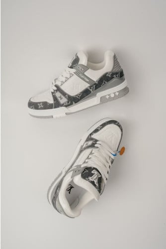 #PA #루이비통 트레이너 스니커즈 그레이