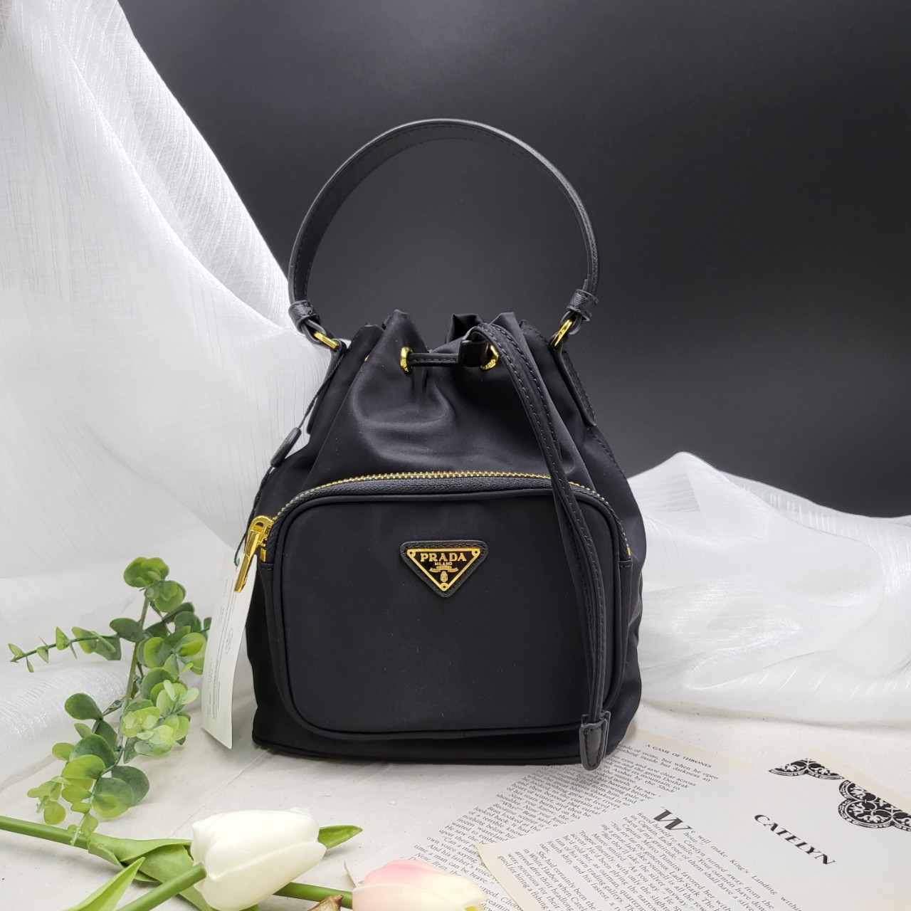 #M #프라다 버킷백