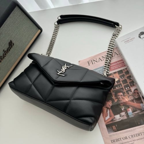 #A #입생로랑 루루 푸퍼백