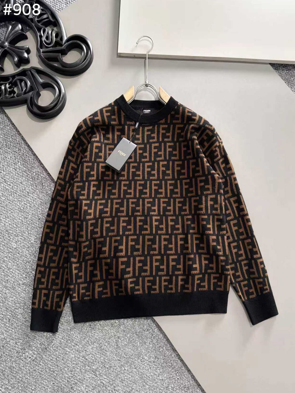 #펜디 FF 모티프 자가드 울 스웨터