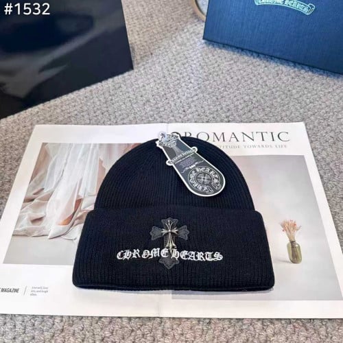 #크롬하츠 레더 크로스 레터링 비니 블랙