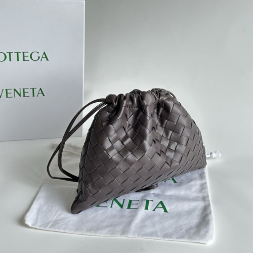 보테가베네타 더스트 복조리 가방