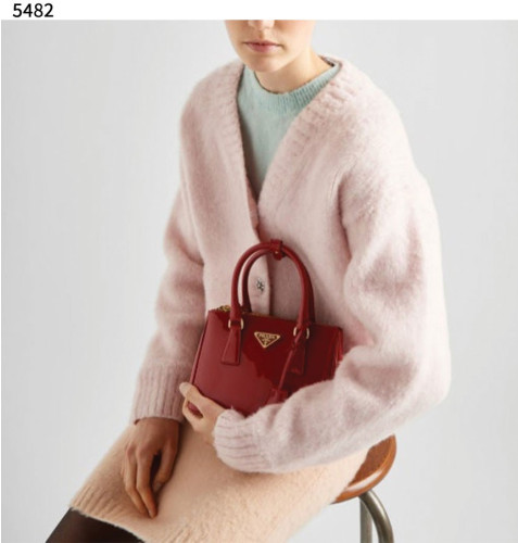 #프라다 [PRADA] 수입프리미엄급 갤러리아 사피아노 더블 지퍼 숄더 토트백 신상 입고💢 #태그 #가방 #5482