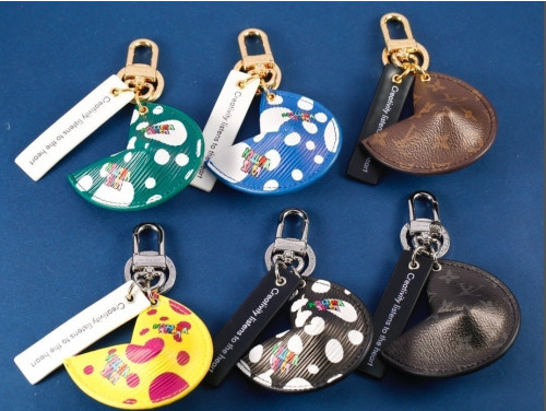 💕 루* 모노그램 포춘쿠키 백 참 앤 키링