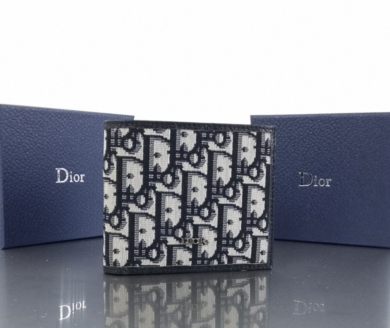 💕 디* 오블리크 자가드 반지갑 ➡️수입