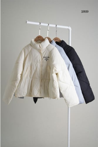 🔆 [PRADA] 프라다 여성 체스트 로고 크롭 패딩자켓🔆