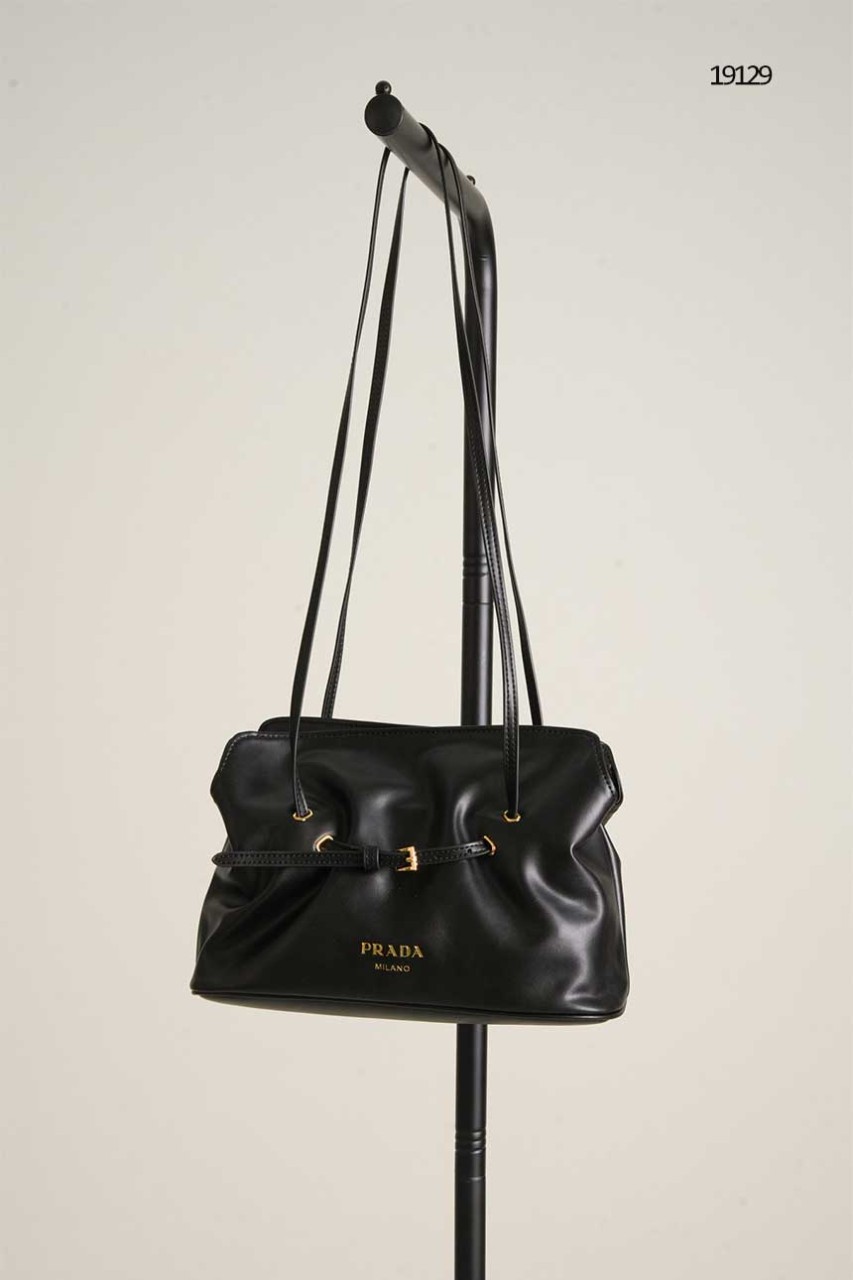 🔆 [PRADA] 프라다 다다 스몰 나파 가죽 핸드백🔆